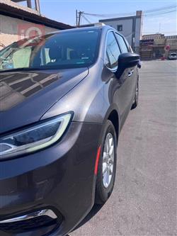 Chrysler Pacifica